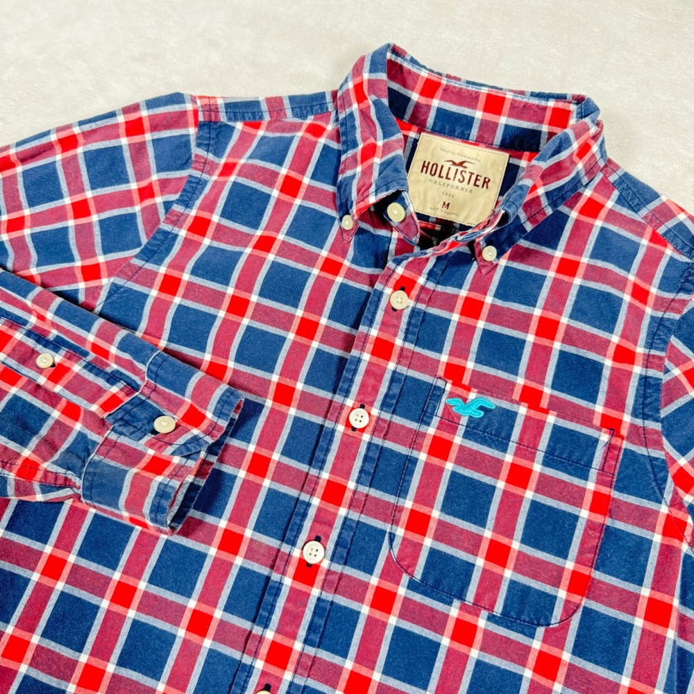 Hollister Mens Red Blue Plaid Button Down Shirt Long Sleeve Classic Fit Meium